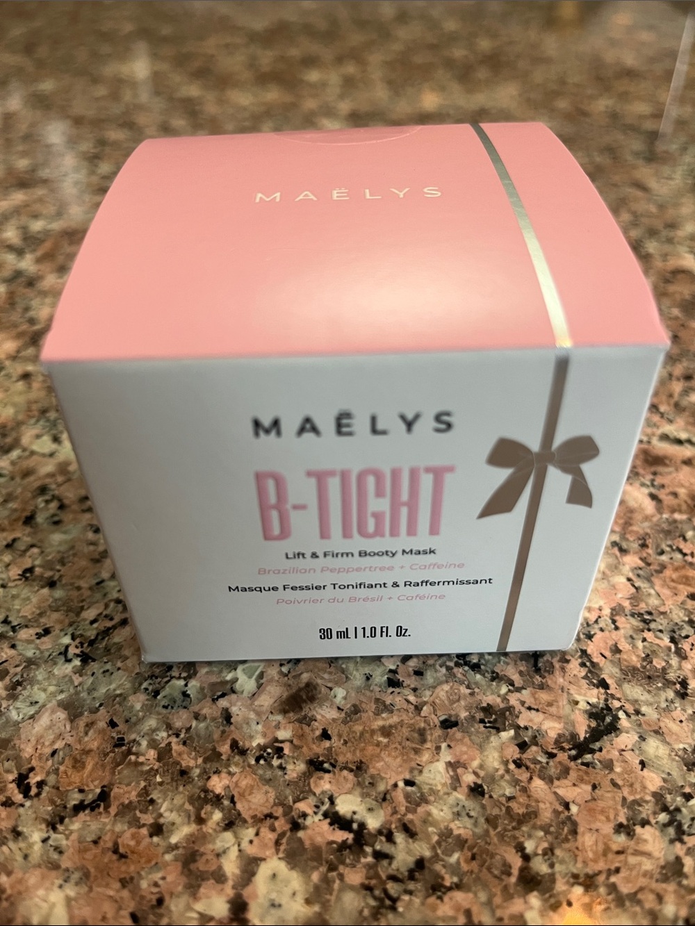 NWT: 1 oz Maelys list and firm booty mask